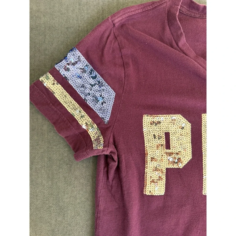 PINK Sequin Logo V Neck Tee Womens XS Burgundy Y2K Athleisure Lounge Sporty - Picture 2 of 8